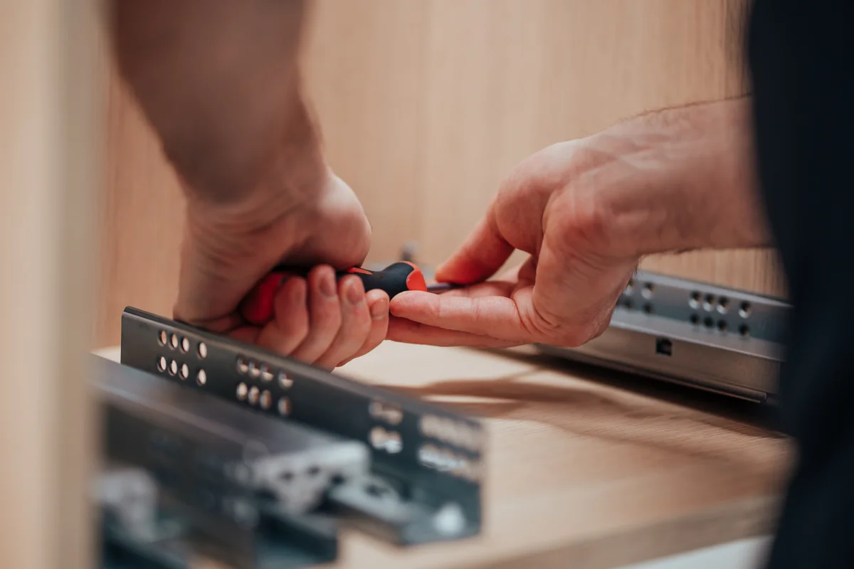 Hafele Premium Slide Installation